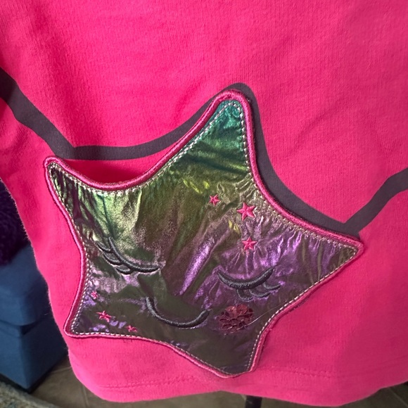 🆕 Flapadoodle hoodie with Iridescent Star Pocket Purse. Sizes 2. Adorable. 💝 - Picture 9 of 12